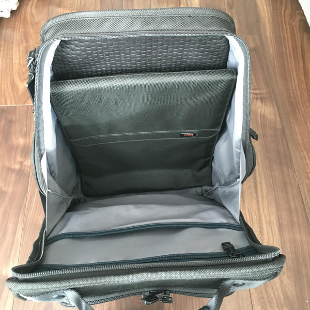 新品　TUMI ALPHA2/コンパクトラップトップブリーフパック