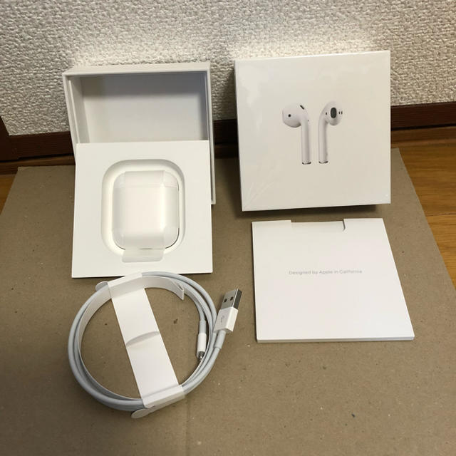 ☆なお様専用☆ Apple社製 airpods 正規品()のサムネイル