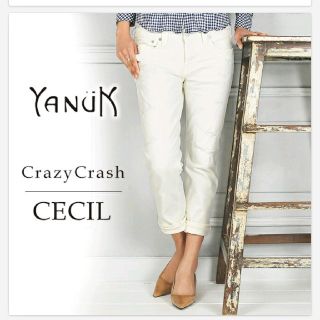 ヤヌーク(YANUK)の 新品ヤヌーク クラッシュ セシル 25～28(デニム/ジーンズ)