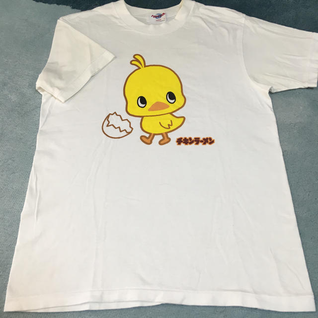 日清食品(ニッシンショクヒン)の【チキンラーメン】Tシャツ メンズのトップス(Tシャツ/カットソー(半袖/袖なし))の商品写真