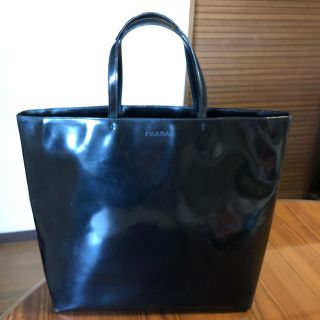 プラダ(PRADA)の売約済み ☆ PRADA ☆プラダ☆黒革ガラス加工トートバック Used(トートバッグ)