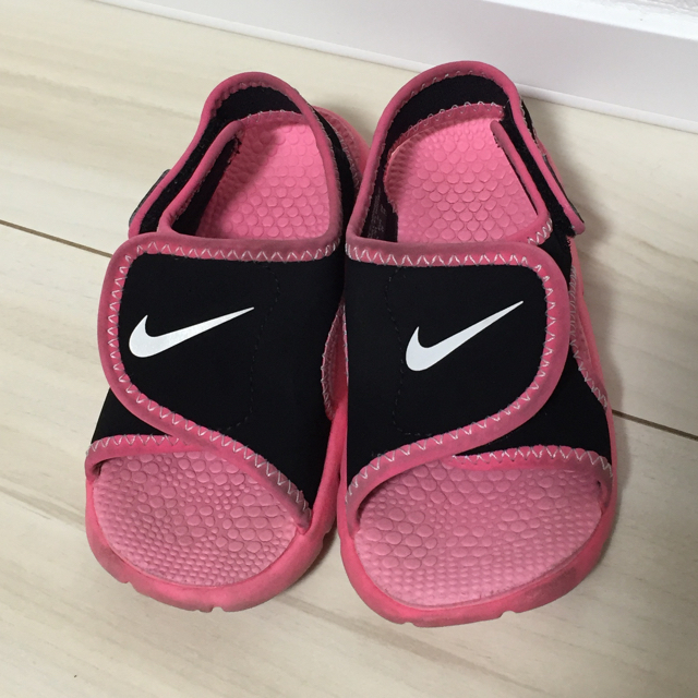 NIKE(ナイキ)のNIKE キッズサンダル キッズ/ベビー/マタニティのベビー靴/シューズ(~14cm)(サンダル)の商品写真