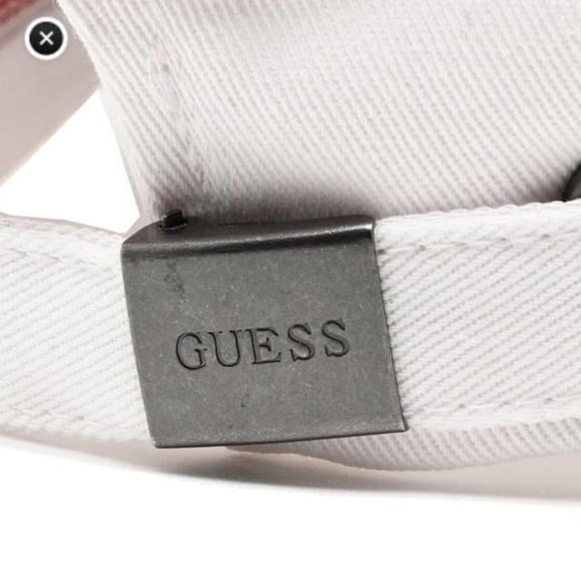 GUESS(ゲス)のGUESS キャップ メンズの帽子(キャップ)の商品写真