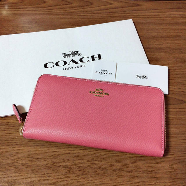 レディース【新品】最新作★ COACH  長財布 人気 ピオニー ピンク