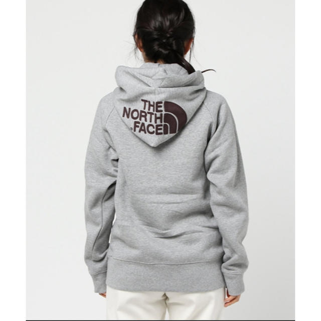 THE NORTH FACE(ザノースフェイス)のAKIRA様専用 ザノースフェイス パーカー レディースのトップス(パーカー)の商品写真