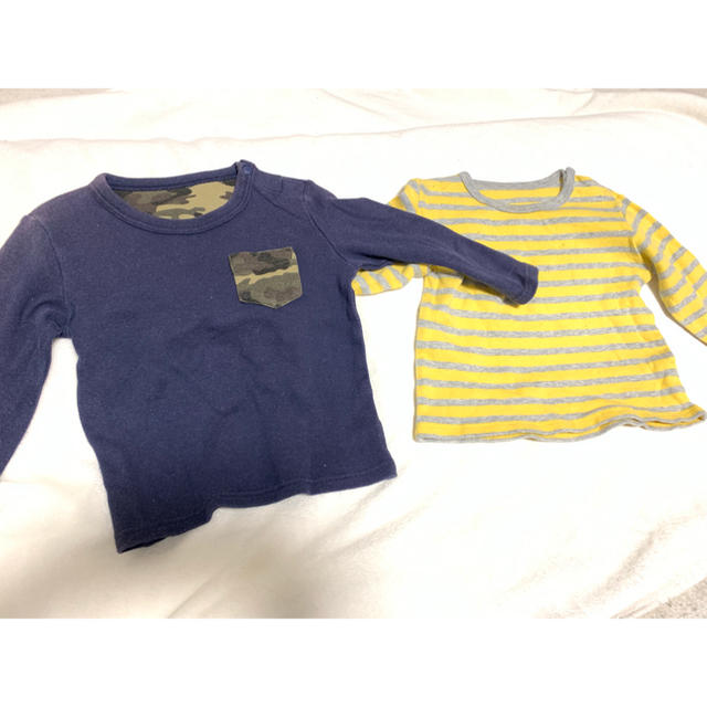 UNIQLO(ユニクロ)の男の子ロンT2枚セット★size80 キッズ/ベビー/マタニティのベビー服(~85cm)(Ｔシャツ)の商品写真