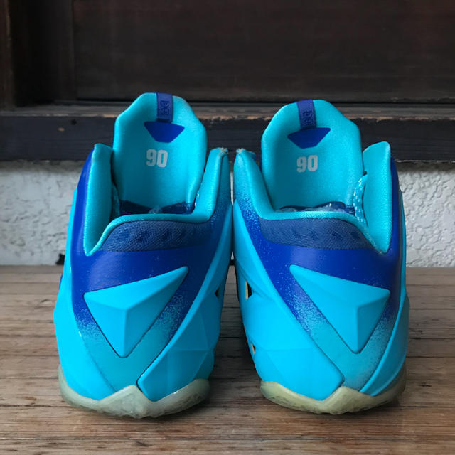 NIKE(ナイキ)のNIKE Lebron 11 id レブロン メンズの靴/シューズ(スニーカー)の商品写真