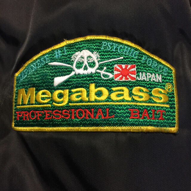 Megabass(メガバス)のメガバス MAー1 レプリカ 黒 中古美品 スポーツ/アウトドアのフィッシング(ウエア)の商品写真