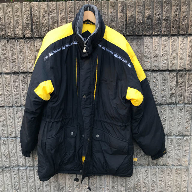 First Down ファーストダウン ロング Lサイズ 黒黄色 メンズのジャケット/アウター(ダウンジャケット)の商品写真