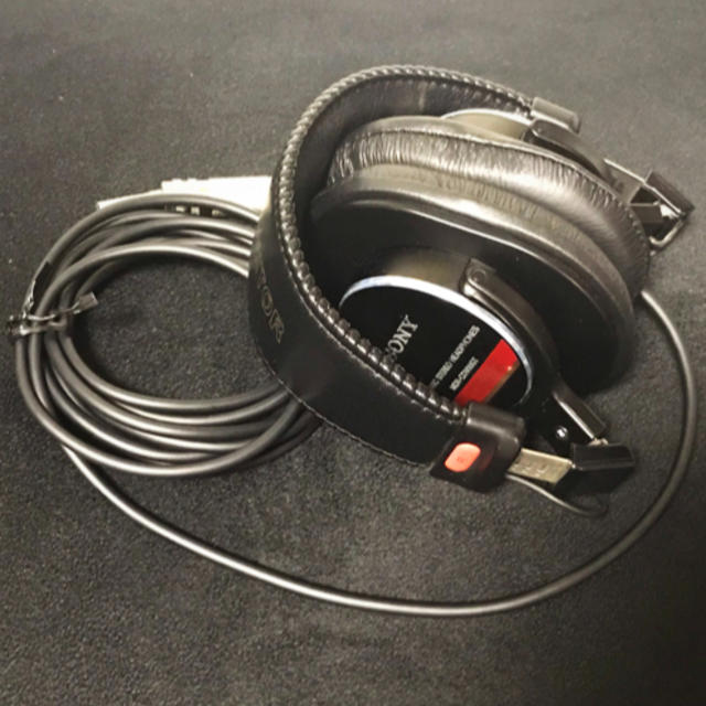 CD-900ST スタジオモニターヘッドホン - 1