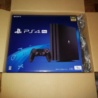 プレイステーション4(PlayStation4)のPlayStation4 Pro  1TB CUH-7200BB01　クーポン有(家庭用ゲーム機本体)