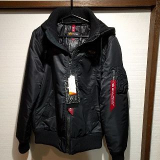 アルファインダストリーズ(ALPHA INDUSTRIES)のTA1330フーデッドリブジャケット(ミリタリージャケット)