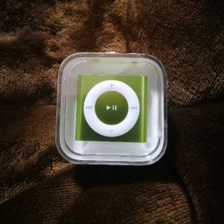 アップル(Apple)の【新品・未開封】ipod shuffle(ポータブルプレーヤー)