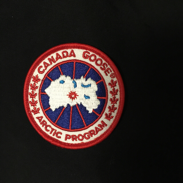 CANADA GOOSE(カナダグース)のカナダグース  メンズのジャケット/アウター(ダウンジャケット)の商品写真