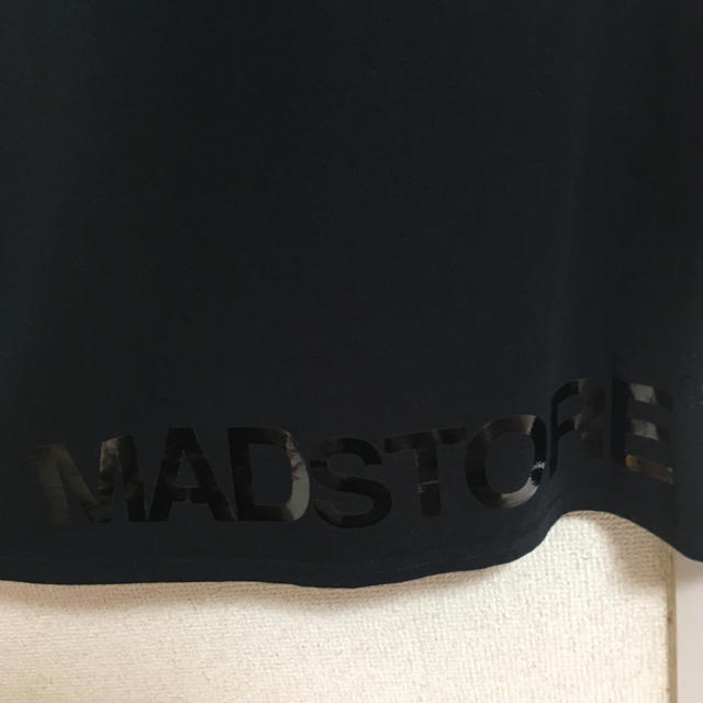 UNDERCOVER(アンダーカバー)のUNDERCOVER Tシャツ メンズのトップス(Tシャツ/カットソー(半袖/袖なし))の商品写真