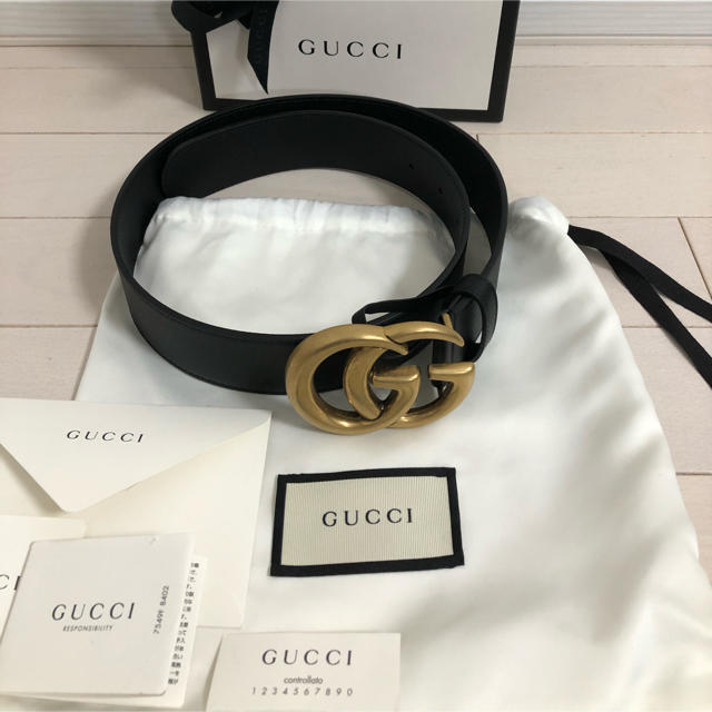 結婚祝い Gucci - レザーベルト バックル付き ダブルG グッチ 【新品未