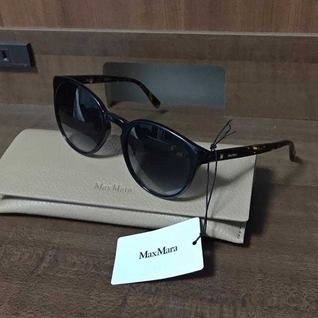 Max Mara(マックスマーラ)の新品 定価3万 Max Mara サングラス メガネ 正規品 限定 レディースのファッション小物(サングラス/メガネ)の商品写真