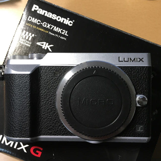 Lumix DMC-GX7mk2 ボディ 銀