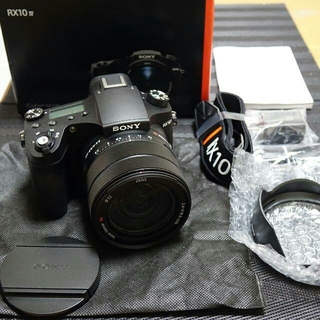 ソニー(SONY)のSONY RX10M4 美品(コンパクトデジタルカメラ)