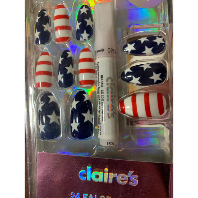 claire's(クレアーズ)のクレアーズ つけ爪 コスメ/美容のネイル(つけ爪/ネイルチップ)の商品写真