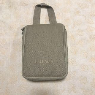 ロエベ(LOEWE)のJALファーストクラスアメニティポーチ(旅行用品)