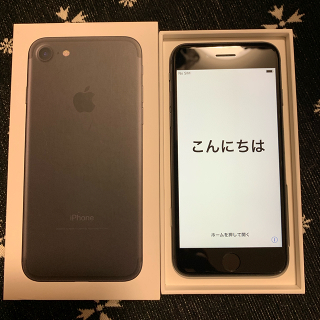 スマホ/家電/カメラiPhone7 128GB SIMフリー