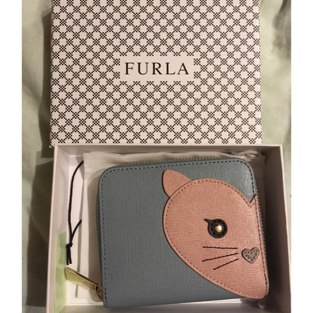 フルラ ♡猫財布