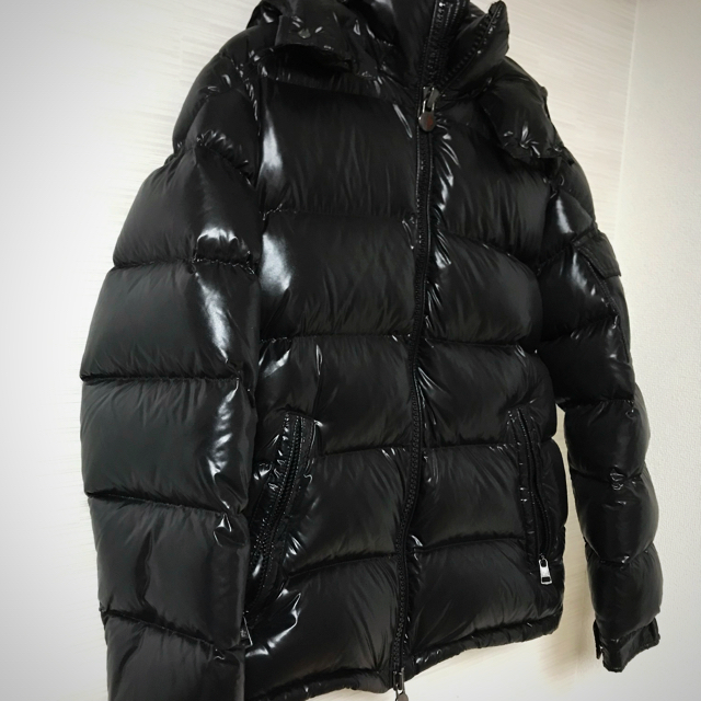 MONCLER(モンクレール)のMONCLER モンクレール ダウン MAYA メンズ メンズのジャケット/アウター(ダウンジャケット)の商品写真