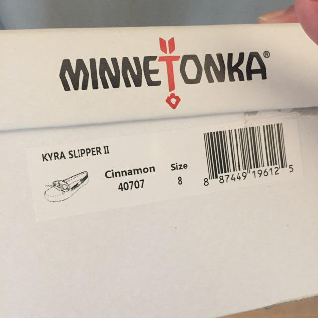 Minnetonka(ミネトンカ)の未使用　ミネトンカ×サマンサモスモス コラボ ファーモカシン レディースの靴/シューズ(ローファー/革靴)の商品写真