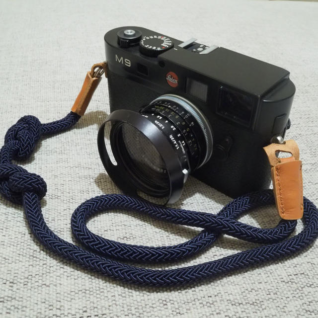 LEICA(ライカ)の【メイ様専用】LEICA M9 ブラックペイント CCD交換済み ライカ スマホ/家電/カメラのカメラ(デジタル一眼)の商品写真