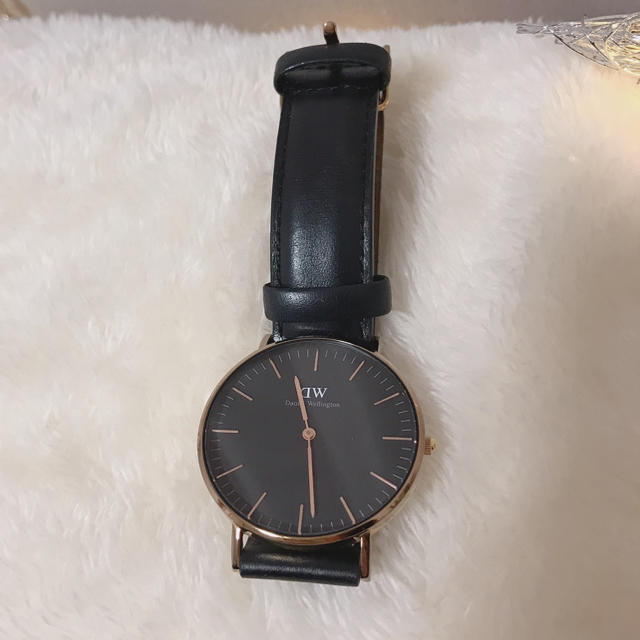 Daniel Wellington(ダニエルウェリントン)のDWブラック&ゴールド レディースのファッション小物(腕時計)の商品写真