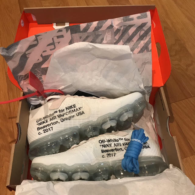 激安 NIKE - 24.5 NIKE off-white ナイキにて購入 スニーカー 激安 NIKE - 24.5 NIKE off-white ナイキにて購入 スニーカー