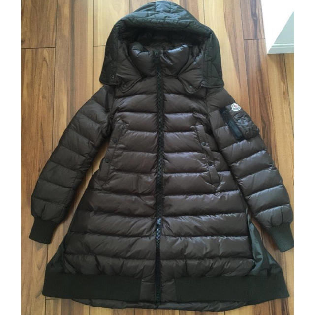 MONCLER - VERY掲載滝沢眞規子着モンクレールロングダウンコート MONCLER - VERY掲載滝沢眞規子着モンクレールロングダウンコート