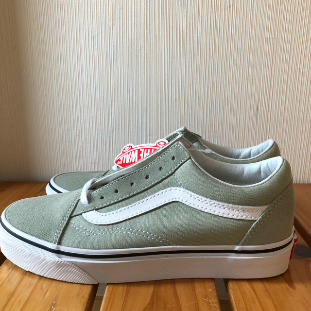 VANS(ヴァンズ)のOLD SKOOL オールドスクール レディースの靴/シューズ(スニーカー)の商品写真