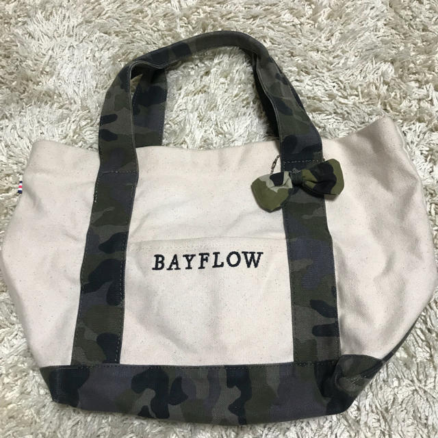 BAYFLOW(ベイフロー)のBAYFLOW 迷彩トートバッグ レディースのバッグ(トートバッグ)の商品写真