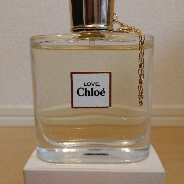 Chloe(クロエ)のクロエ　香水　30mL コスメ/美容の香水(香水(女性用))の商品写真