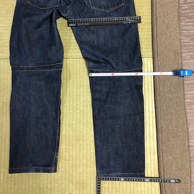 Yohji Yamamoto(ヨウジヤマモト)のヨウジヤマモト  ジーンズ    ジーパン メンズのパンツ(デニム/ジーンズ)の商品写真