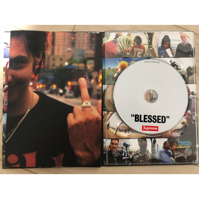 Supreme(シュプリーム)のSupreme BLESSED DVD 中古 開封済み メンズのファッション小物(その他)の商品写真