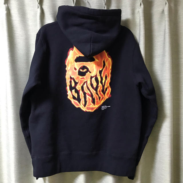 激レア A BATHING APE BURN プルオーバーパーカー