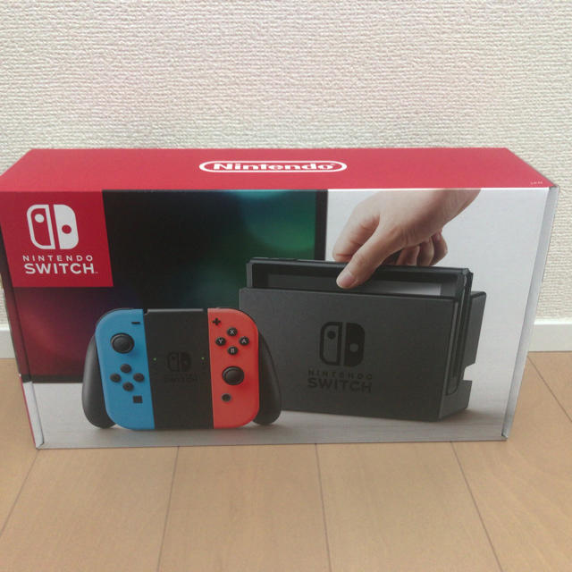 【2022正規激安】 - Switch Nintendo ［送料無料］Nintendo 未開封 新品 Joy-Con Switch 家庭用ゲーム機本体