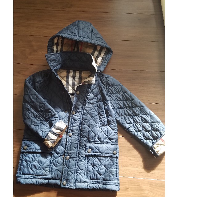 BURBERRY(バーバリー)のひーさま専用バーバリーコート キッズ/ベビー/マタニティのキッズ服男の子用(90cm~)(コート)の商品写真