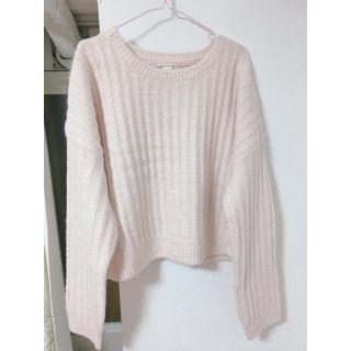 エイチアンドエム(H&M)のニット　ケーブルセーター(ニット/セーター)