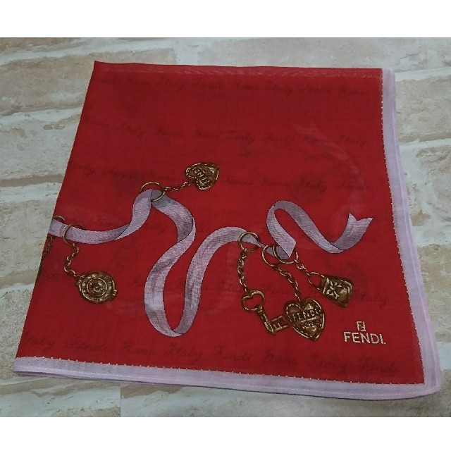 FENDI(フェンディ)のFENDI ハンカチ レディースのファッション小物(ハンカチ)の商品写真