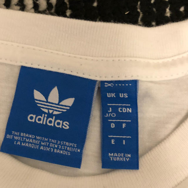 adidas(アディダス)のTシャツ レディースのトップス(Tシャツ(長袖/七分))の商品写真