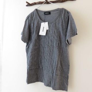 ズッカ(ZUCCa)の新品　zucca ズッカ　タンバリン　刺繍　Ｔシャツ　カットソー(Tシャツ(半袖/袖なし))