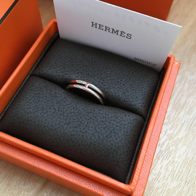 Hermes(エルメス)の美品  エルメス  リング  アリアンヌ  7号 レディースのアクセサリー(リング(指輪))の商品写真