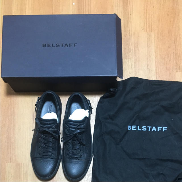 BELSTAFF(ベルスタッフ)のベルスタッフ  ブラックレザースニーカー メンズの靴/シューズ(スニーカー)の商品写真