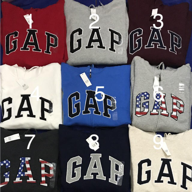 GAP(ギャップ)のpiさん専用 メンズのトップス(パーカー)の商品写真