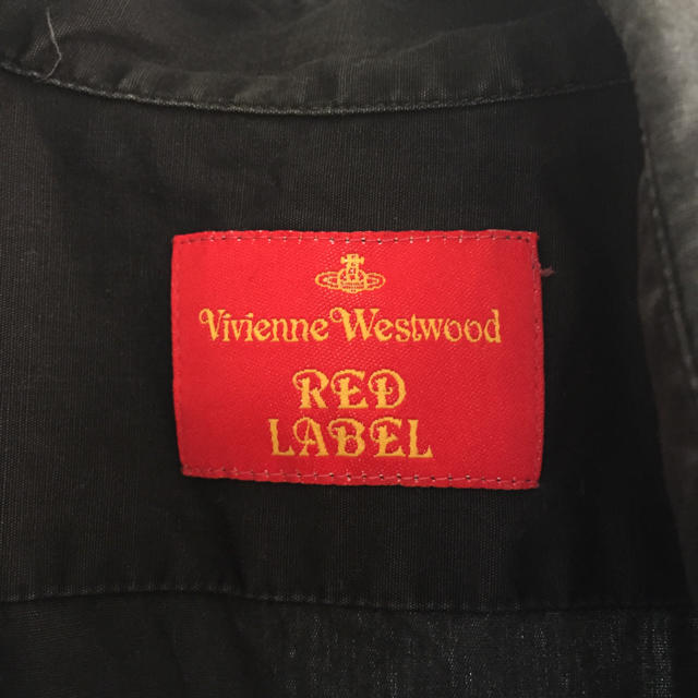 Vivienne Westwood(ヴィヴィアンウエストウッド)のVivienne Westwood シャツ レディースのトップス(シャツ/ブラウス(長袖/七分))の商品写真