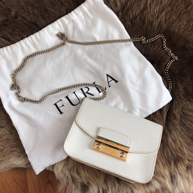 Furla(フルラ)のFurlaベーシックショルダーバッグ レディースのバッグ(ショルダーバッグ)の商品写真